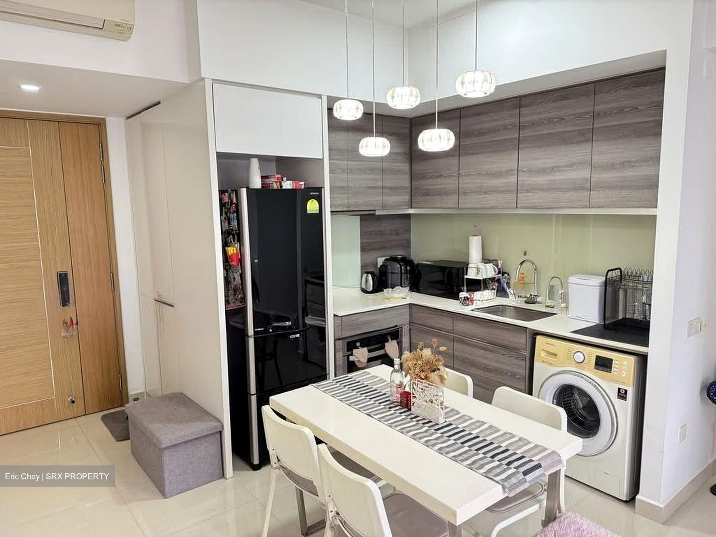 Coco Palms (D18), Condominium #635064061